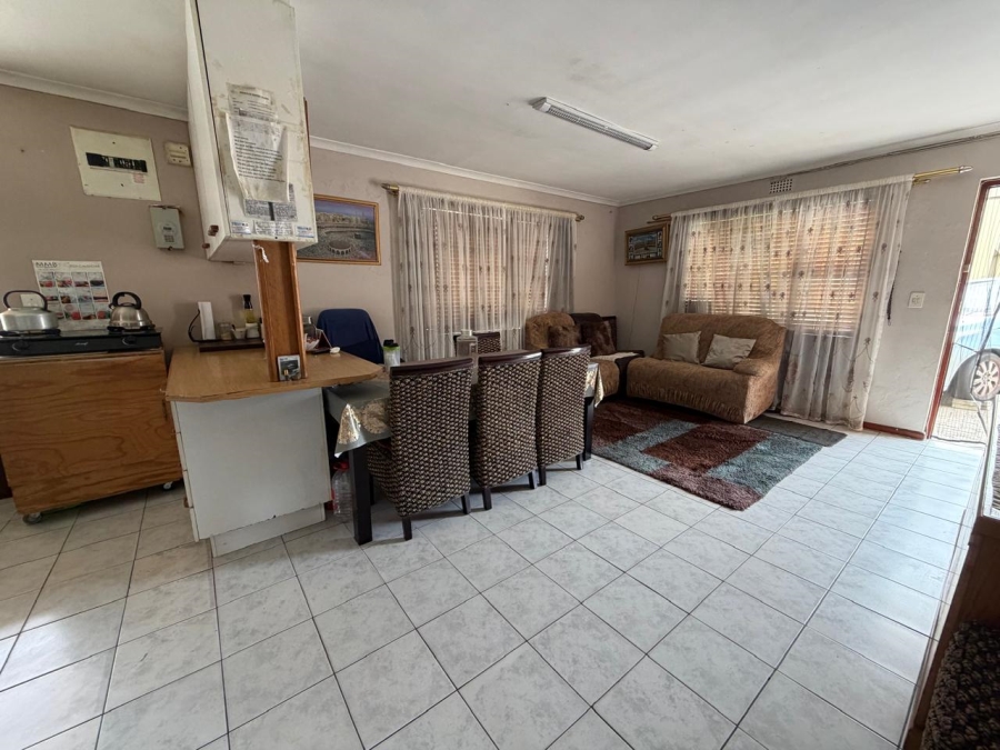 2 Bedroom Property for Sale in Hazendal Western Cape